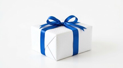 Obraz premium A white gift box with a blue ribbon against a white background.