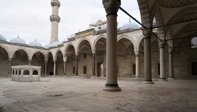 Courtyard of the Suleymaniye Mosque in Istanbul, Turkey.
