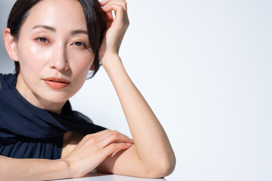 女性