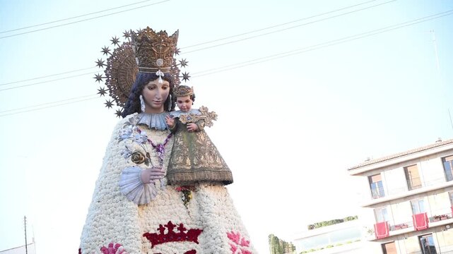 Religious Tradition in Valencia &ndash; Floral Tribute to Virgen de los Desamparados