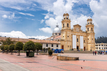 Fototapeta premium Chiquinquira, Boyaca - Colombia. March 10, 2026. The Basilica of Our Lady of the Rosary is a Colombian Catholic church.