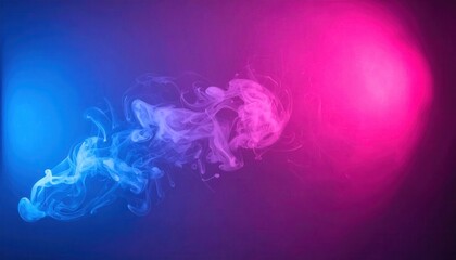 Niebieski i różowy dym na ciemnym tle z eterycznymi spiralami i miękkim blaskiem światła