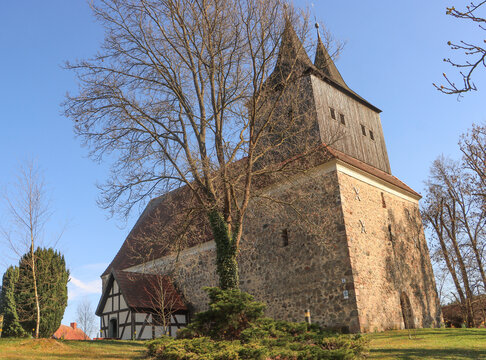 Ein m&auml;rkisches Kleinod; Dorfkirche in M&ouml;biskruge (Oder-Spree)