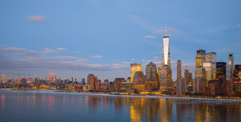 Fototapeta premium NYC skyline night cityscape. NYC night view. New York City skyline at night. NYC Manhattan night panorama.