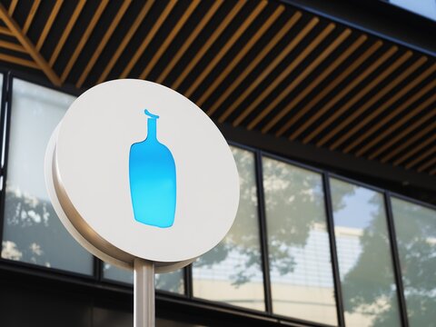 Blue bottle coffee logo and sign Cafe store front : Fukuoka, JAPAN - Mar 16, 2026   