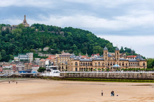 San Sebastian town hall and city beach in the Basque Country
