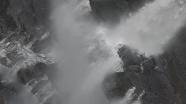 "Bualapa town, Xe Bang Fai Cave, Xieng lue Waterfall within Hin Namno National Park, together with Phong Nha-Ke Bang, are recognized as World Natural Heritage sites." 4k footage