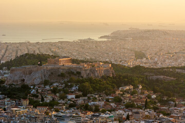 Obraz premium View of the city of Athens and the Acropolis Hill. Greece