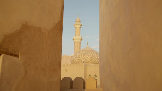 Slow Motion Nizwa Fort Architecture, Cinematic Omani Defense and Historic Round Tower Design