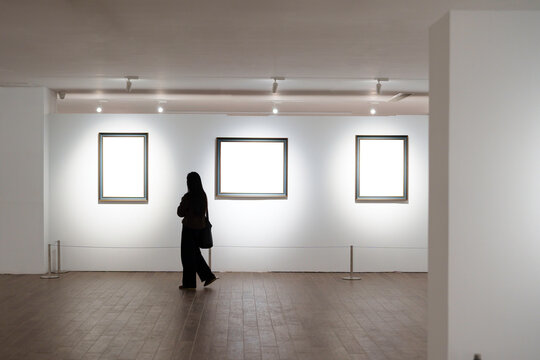 blank frame in gallery