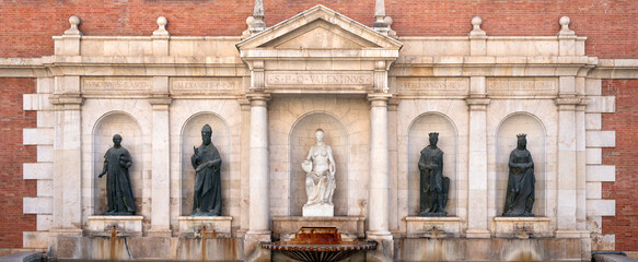 Obraz premium Patriarch's College facade, Valencia