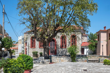 Naklejka premium Street and building at town of Arta, Epirus, Greece