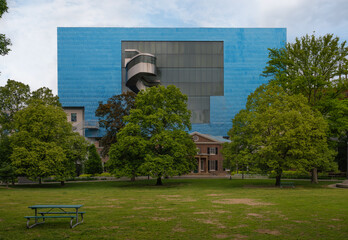 Naklejka premium Art Gallery of Ontario and The Grange Building at Grange Park - Toronto, Ontario, Canada