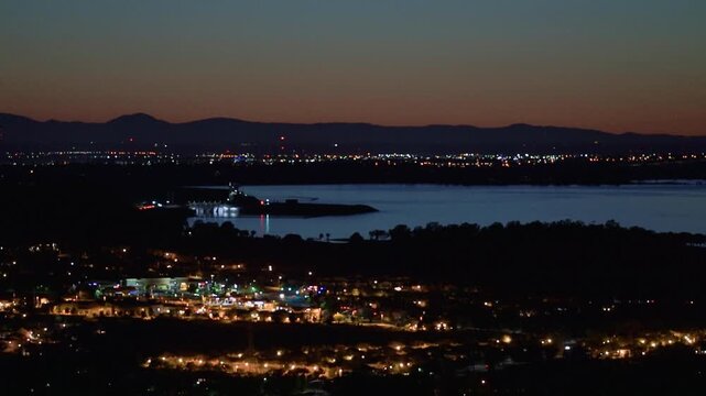 Sunset on Folsom lake