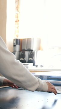 Worker and printing machine, polygraph industry