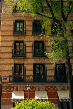 Fachadas y arquitectura de edificios de Madrid