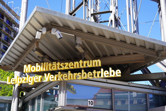 Das Mobilit&auml;tszentrum der Leipziger Verkehrsbetriebe auf dem Willy-Brandt-Platz in Leipzig am 23.04.2026