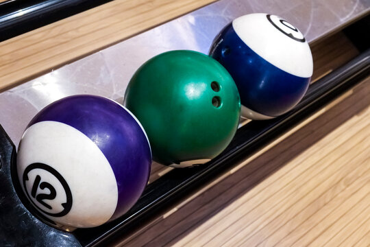 Bowling Balls on Ball Return