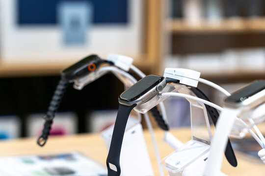 Exploring the Latest Wearable Technology: A Showcase of Modern Smartwatches in a Retail Setting