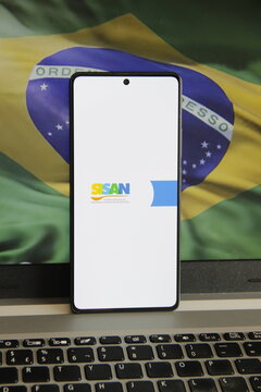 SISAN - Sistema Nacional de Seguran&ccedil;a Alimentar e Nutricional - Sistema p&uacute;blico brasileiro, Lei n&ordm; 11.346/2006 Losan, que articula governos e sociedade civil para garantir Direito Humano a Alimenta&ccedil;&atilde;o