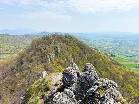 The 7 Teeth Hiking Trail on Mount Kalnik or the marked Seven Teeth Trail in the significant landscape of Kalnik, Croatia (Planinarska staza 7 zubi na planini Kalnik ili markirana staza sedam zuba)