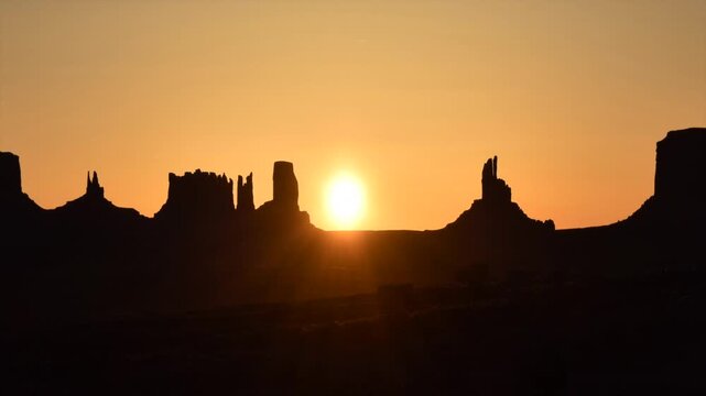 Sunrise	over Monument Valley, Arizona, USA 
