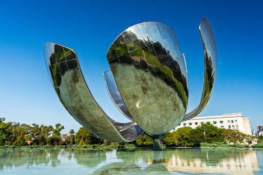 Buenos Aires, Argentina, March 24, 2026, Floralis Generica, large metal flower sculpture in a reflecting pool at Plaza de las Naciones Unidas in the Recoleta neighborhood.