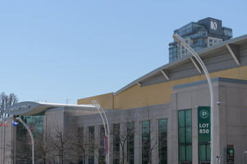 Obraz premium east elevation of Enercare Centre, a convention centre located at 100 Princes' Blvd, Exhibition Place, incl Hotel X, Toronto