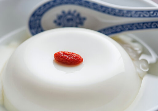 杏仁豆腐 Images – Browse 843 Stock Photos, Vectors, and Video