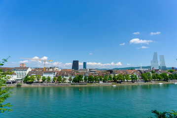 Fototapeta premium view of the river and the city