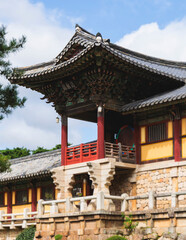 Obraz premium Bulguksa Buddhist Temple, Gyeongju city, South Korea, view in a sunny day, North Gyeongsang Province, Bulguksa Burimun Gate, Jinhyeon-dong, Tohamsan mountain, Yeongnam region, Gyeongju National Park