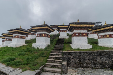 Obraz premium 108 memorial chortens at Dochula Pass, Bhutan