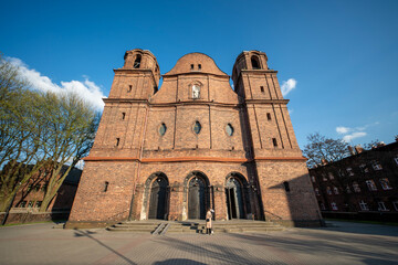 Osiedle Nikiszowiec- Kościół św. Anny- Katowice, Polska © Tomasz Warszewski