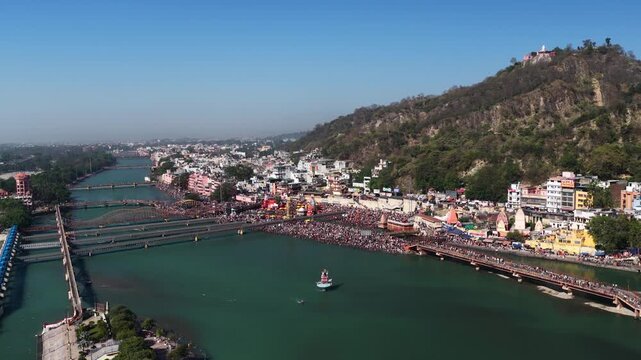 pilgrim crowd at har ki pauri haridwar captured with drone in 6k