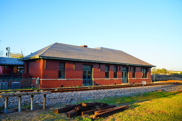 Naklejka premium Plant City, Florida, USA: 03 20 2026: Landscape of plant city downtown and historic train station, Florida
