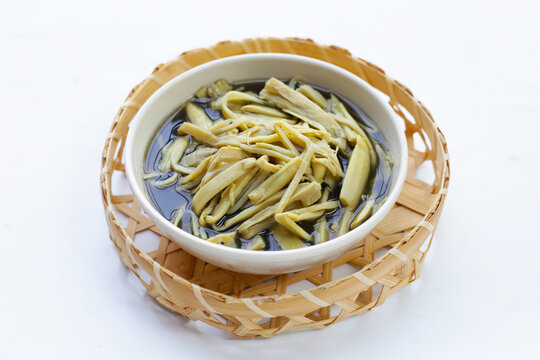 Bamboo shoot in tiliacora triandra juice