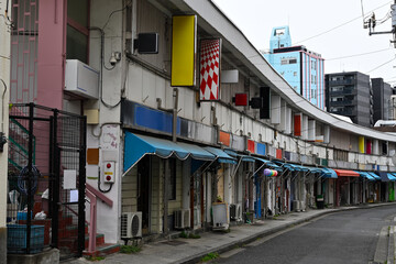 Fototapeta premium 野毛都橋商店街