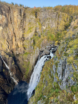 View from V&oslash;ringsfoss