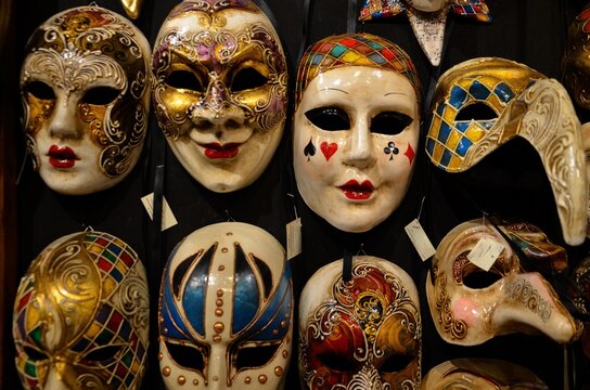 Venetian mask, an inseparable symbol of the Venetian carnival