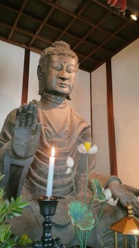 奈良の飛鳥寺の飛鳥大仏の動画