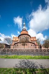 Osiedle Nikiszowiec- Kościół św. Anny- Katowice, Polska © Tomasz Warszewski