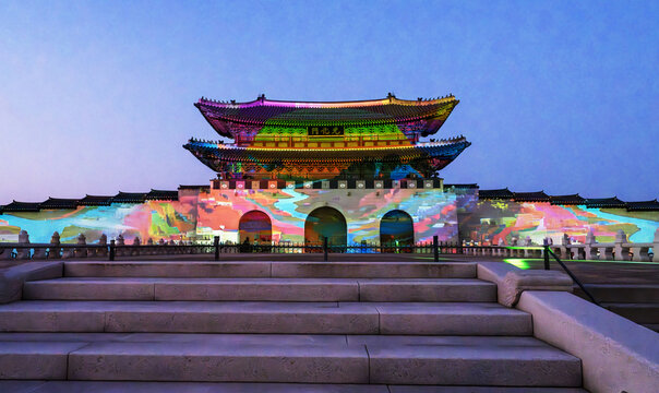 미디어파사드,서울라이트,레이저쇼,월대,출입문,벽,광화문,경복궁,종로구,서울