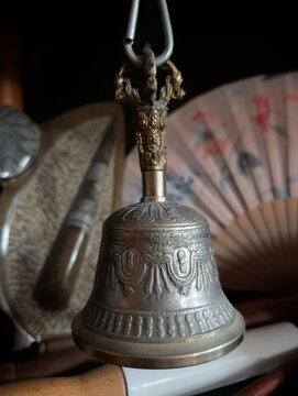 Glocke, Gl&ouml;ckchen, Buddhistisch, Meditation, Klang