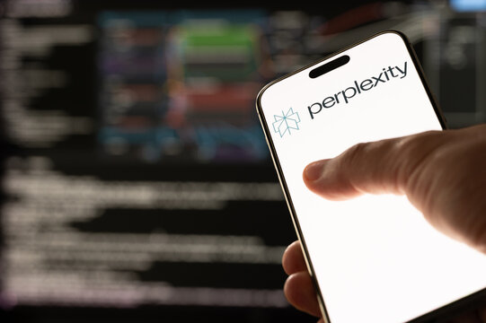 Testing perplexity Ai service on smartphone screen