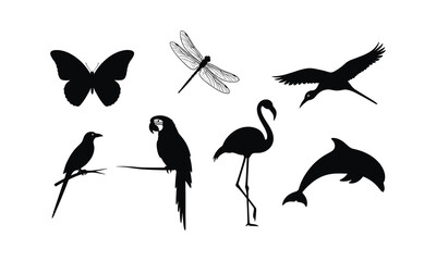 Obraz premium Vector silhouette collection various animals and insects isolated on white background illustration.