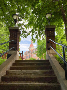 New Ulm, Minnesota: Martin Luther College (MLC), private liberal arts college operated by Wisconsin Evangelical Lutheran Synod. Old Main, original classroom building and Excelsior Stairs