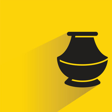 inkpot icon with shadow on yellow background