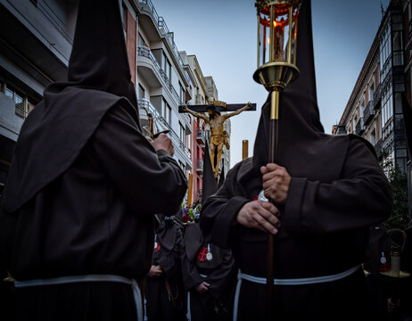 Semana Santa Valladolid, desfiles procesionales de manifestaci&oacute;n religiosa cat&oacute;lica en Valladolid Espa&ntilde;a. celebraci&oacute;n de la Semana Santa en Espa&ntilde;a actos religiosos que recuerdan la muerte y resurrecci