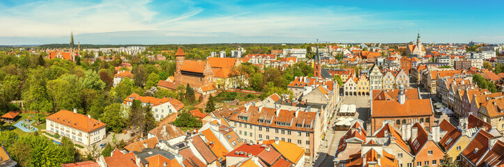 Wiosenna panorama Starego Miasta w Olsztynie. © Janusz Lipiński