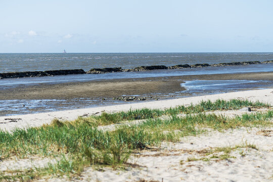 Am Strand an der Knock in Emden